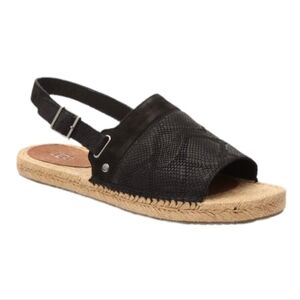 Ugg "Like New " Isadora Espadrille flat sandals sz 7